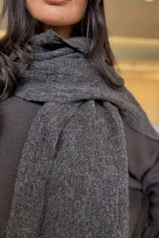 Bute Textured Weave Stretch Scarf Chocolate /50=